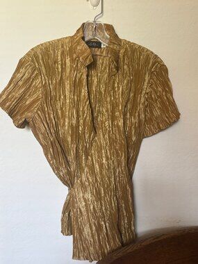 Laura McGrew Gold Designer Top